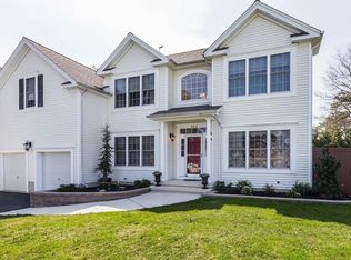 304 Hoover Ave, Bayville, NJ 08721