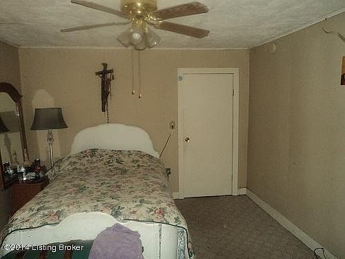 202 barton bedroom 1