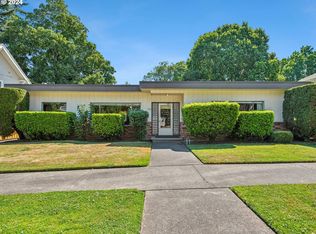 2200 NE 52nd Ave, Portland, OR 97213