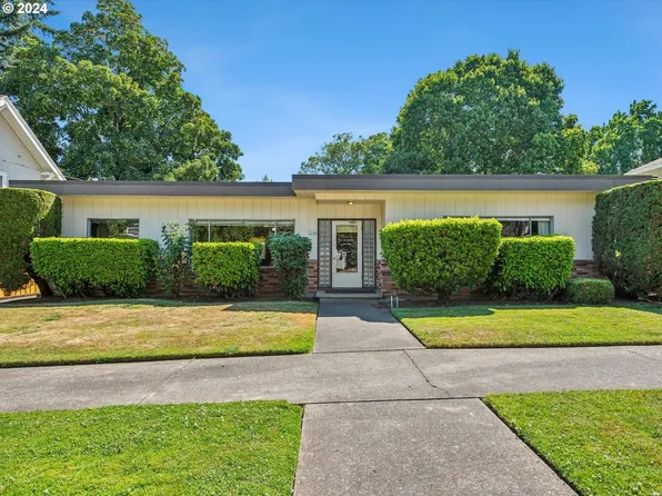 2200 NE 52nd Ave, Portland, OR 97213