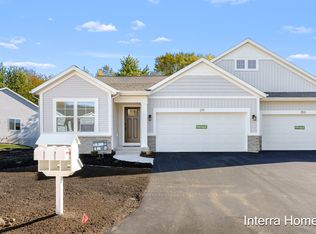 251 Hickory Valley Dr, Kalamazoo, MI 49009