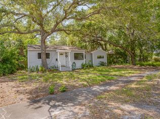 3218 Boca Ciega Dr N, Saint Petersburg, FL 33710