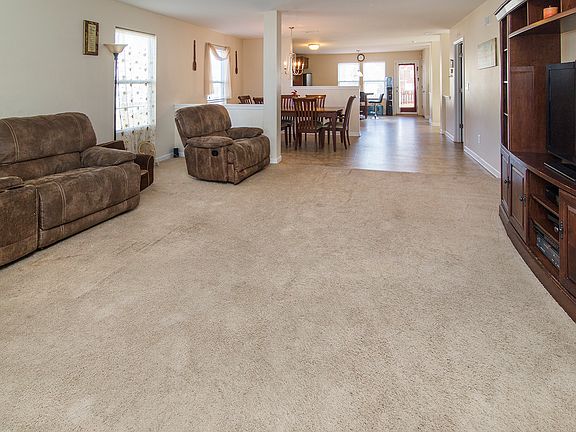 4th image of 6017 Blue Ash Ln