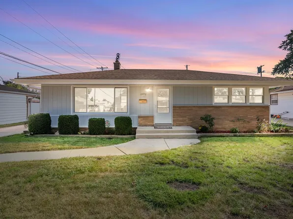 7721 West Burdick AVENUE, Milwaukee, WI 53219