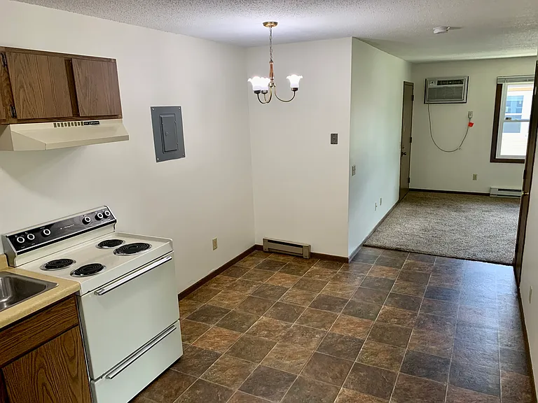 2511 Golf Rd #3 — Photo 2