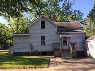 604 2nd St SE, Willmar, MN 56201