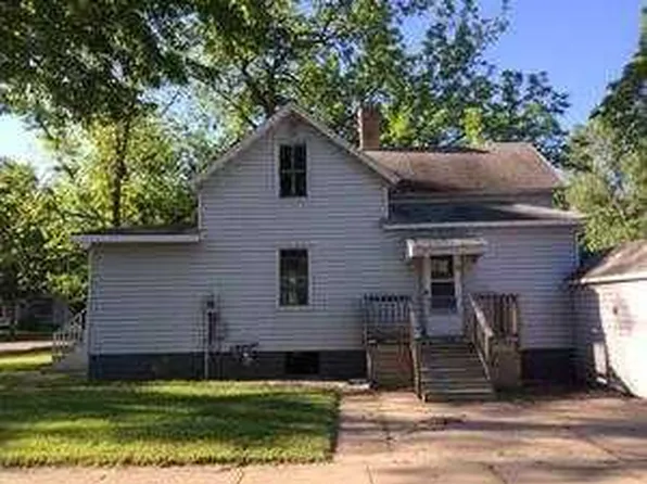604 2nd St SE, Willmar, MN 56201