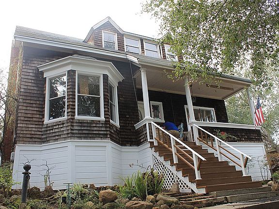 3rd image of 1711 Santa Clara St