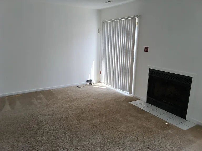 3044 Kim Dr — Photo 6