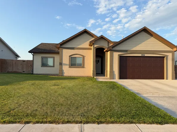 3904 Churchill Downs Rd, Garden City, KS 67846