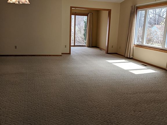 Sunny Open Floor Plan