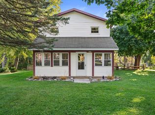1934 Fremont STREET, East Troy, WI 53120