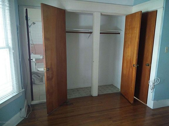 3rd image of 442 S Madison Ave