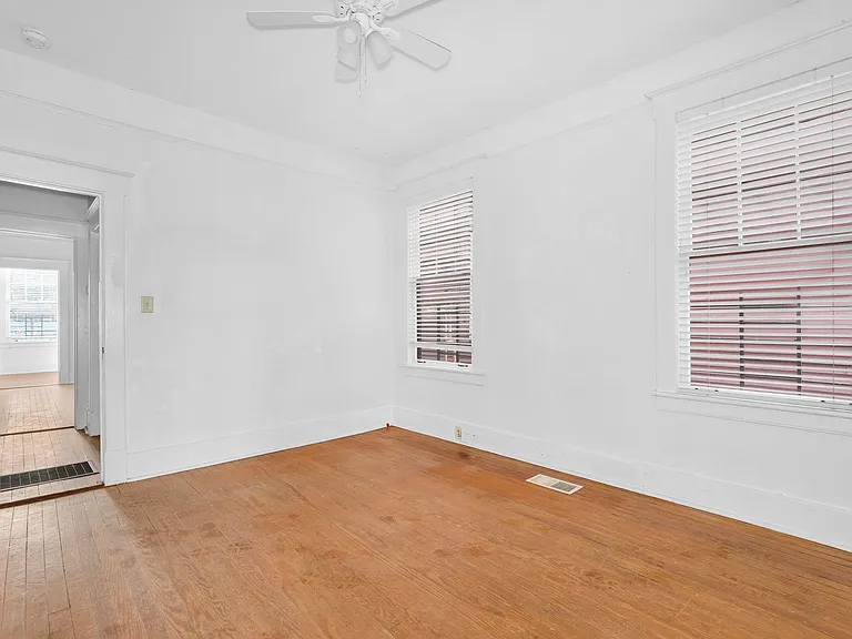 2234 Whitaker St — Photo 21