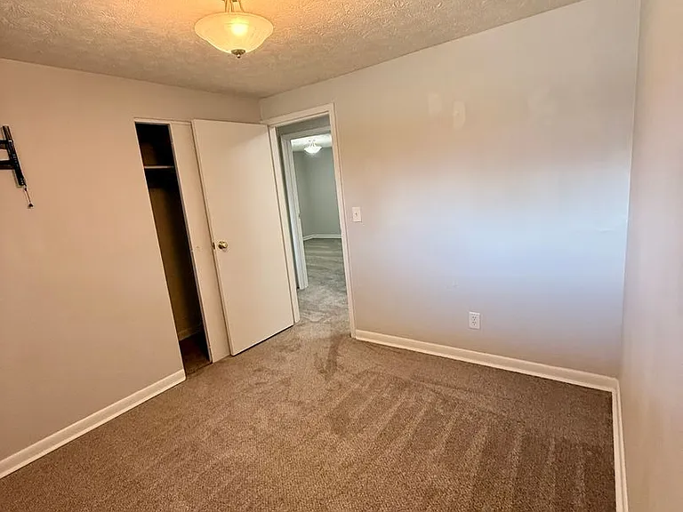 2185 Kajean Ave — Photo 4