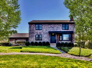 353 Division St, Sag Harbor, NY 11963