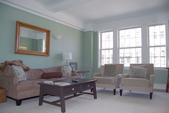 2nd image of 124 W 79th St APT 11B
