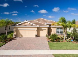 3656 Valle Santa Cir, Cape Coral, FL 33909