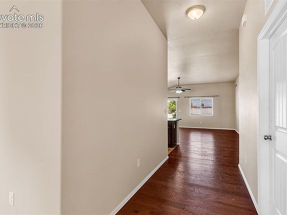 5th image of 2037 Kingbird Ct