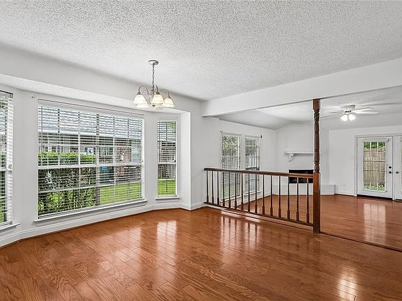 2nd image of 130 Village Dr Unit 130