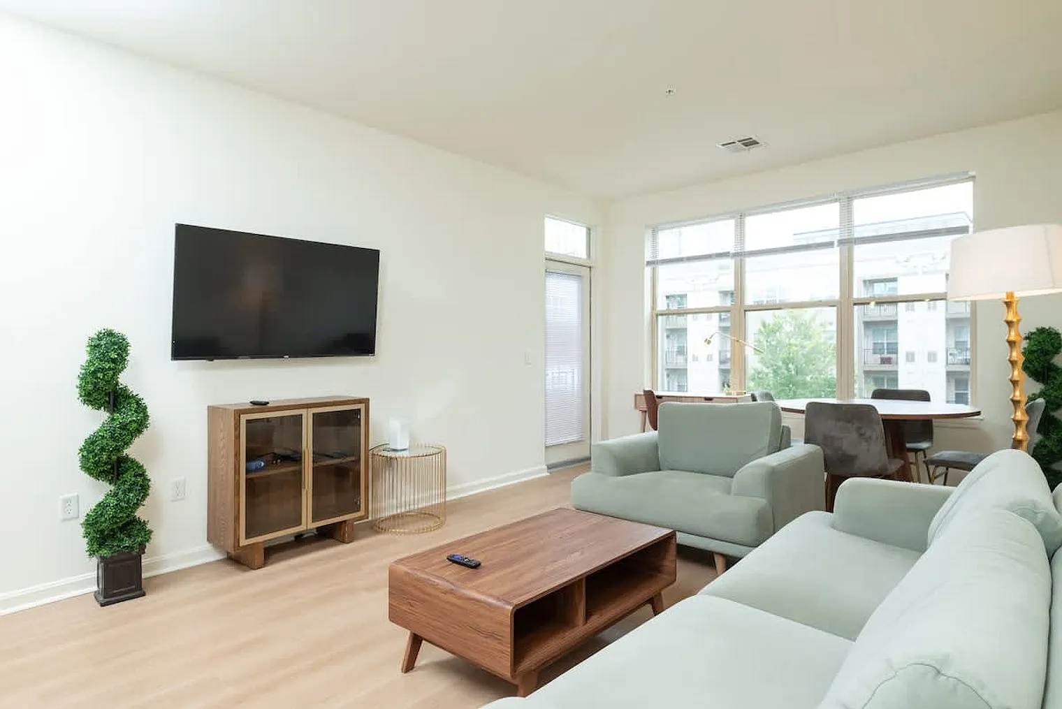 2 bed, 2.0 bath, $13,680 — Photo 2