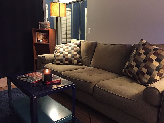 4th image of 850 S River Dr Unit 1105