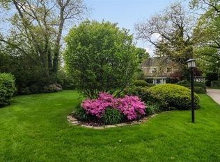 2700 Sheridan Rd, Highland Park, IL 60035