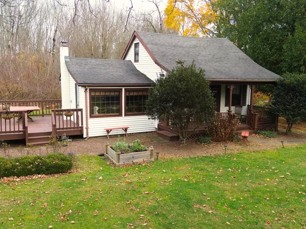 86 Christian Hill Road, Haddam, CT 06441