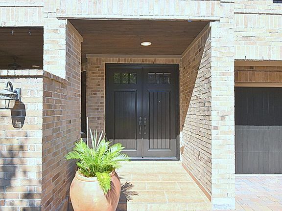 2nd image of 2908 W Lane Dr APT C