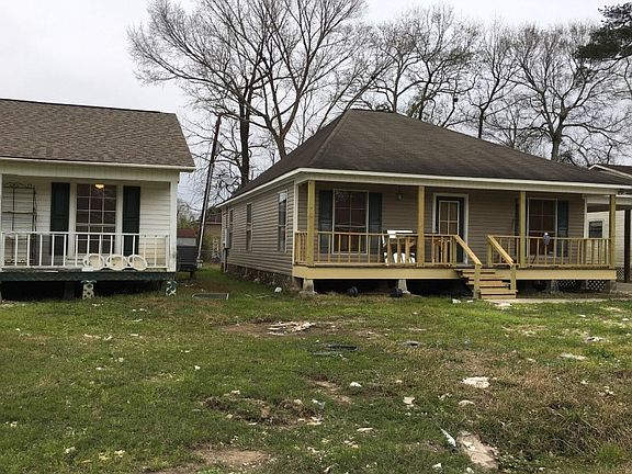 3rd image of 8709 Aspen Ct