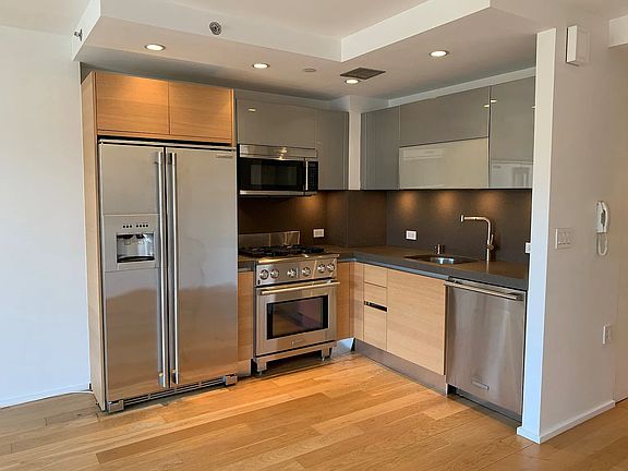 3rd image of 2280 Frederick Douglass Blvd #4G