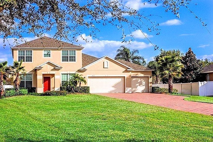 Luxurious executive home