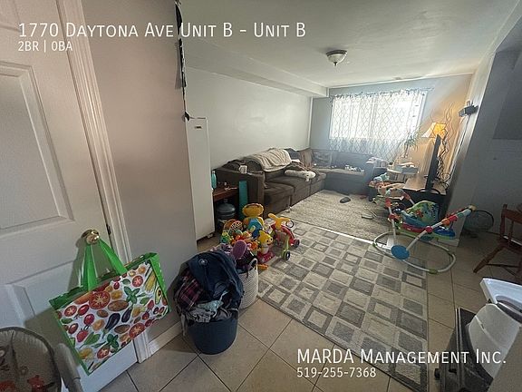 4th image of 1770 Daytona Ave Unit B