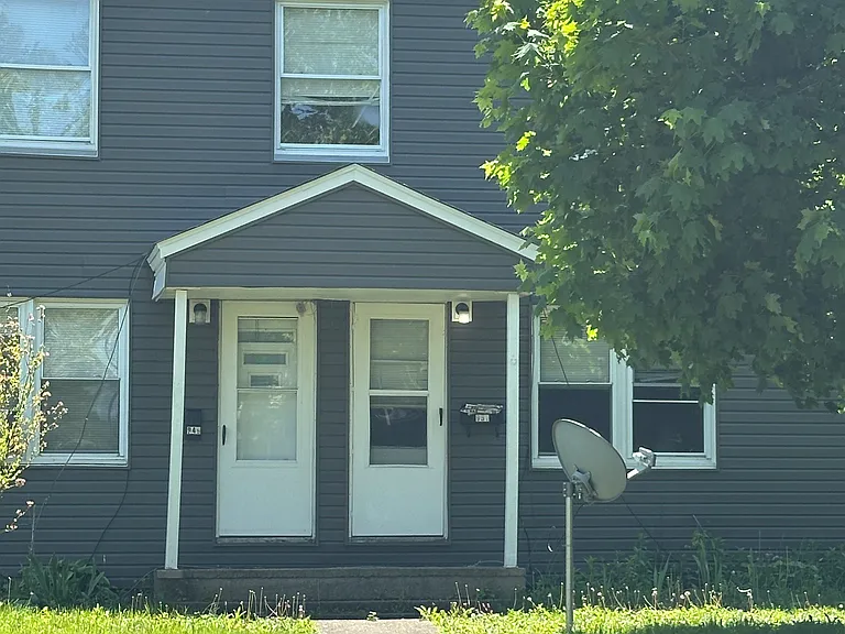 951 N Central Dr — Photo 1
