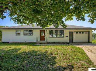 220 E Church St, Cook, NE 68329