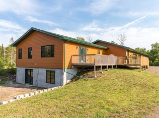 2738 E Pioneer Rd, Duluth, MN 55804