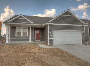 2156 Steelwood Dr, Howell, MI