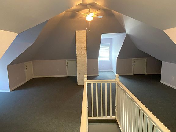 4th image of 614 Delafield Ave #2