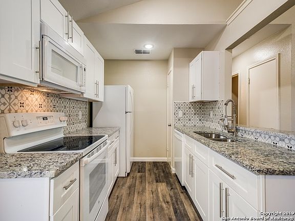 3rd image of 9140 Timber Path APT 2203