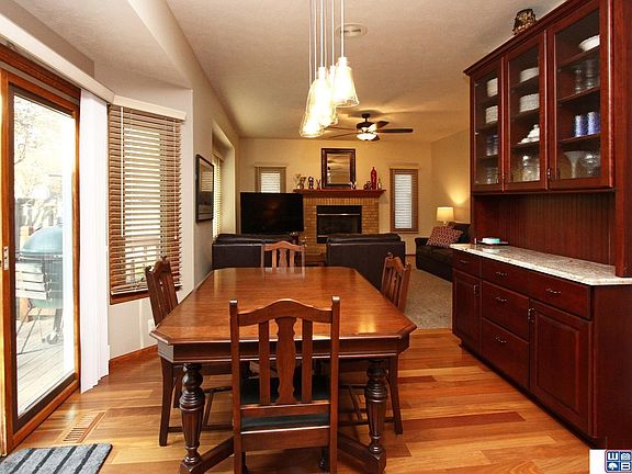 5th image of 3201 Laredo Dr