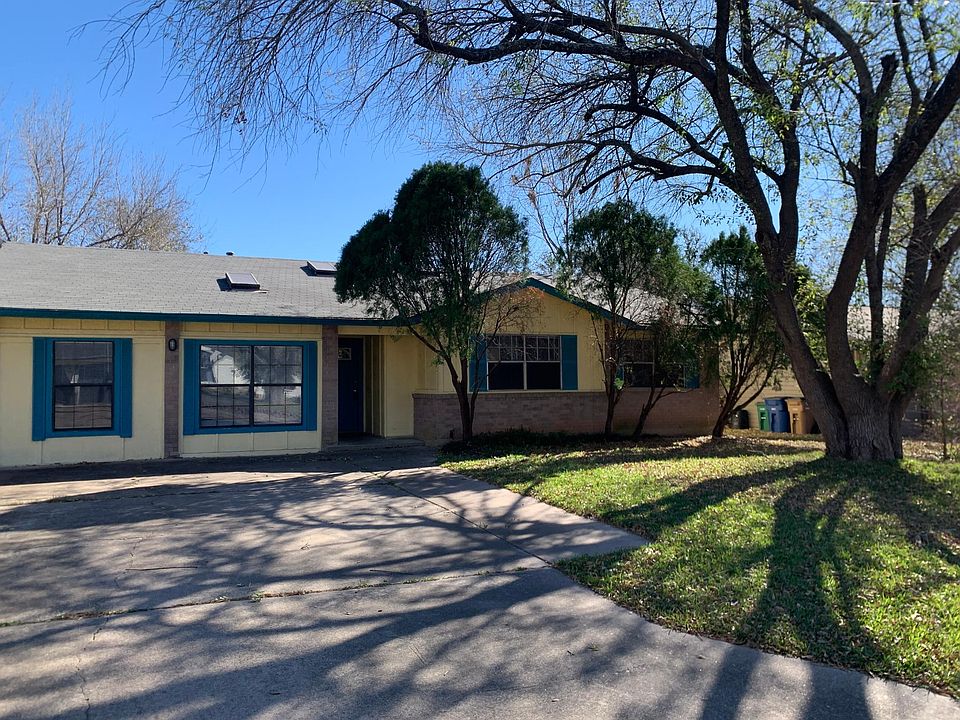 1st image of 7201 Sir Gawain Dr