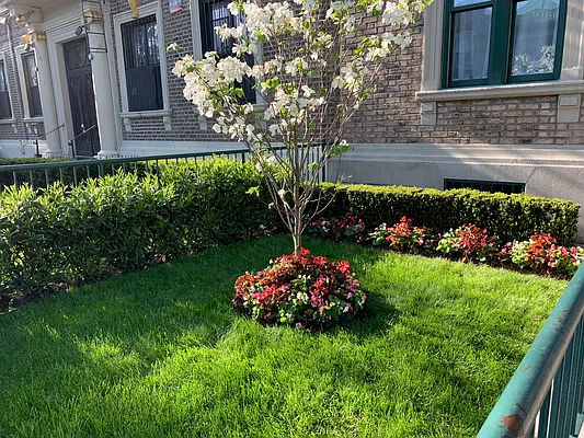 Rented by Mdays Realty | media 2
