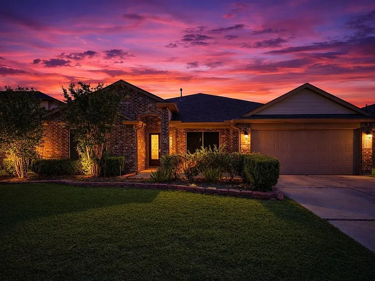 9322 Limestone Ranch Ln — Photo 1