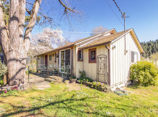 14982 Highway 42, Myrtle Point, OR 97458