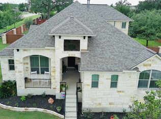 102 McCoy Cir, Bastrop, TX 78602