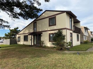 985 Birch Rd, Virginia Beach, VA 23462