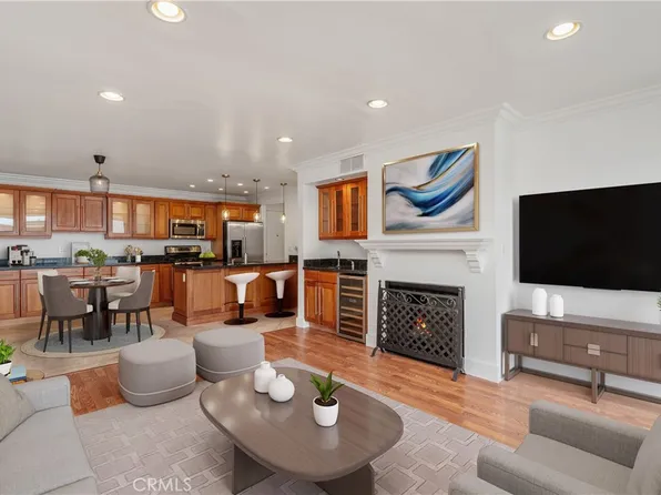 911 N Kings Rd APT 319, West Hollywood, CA 90069