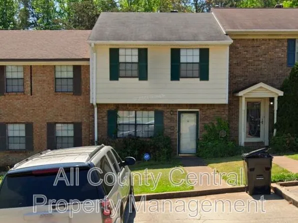 2350 Grayson Valley Cir, Birmingham, AL 35235