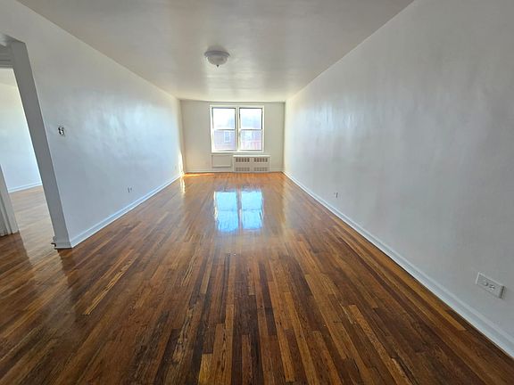 3rd image of 63-11 Queens Blvd APT G4