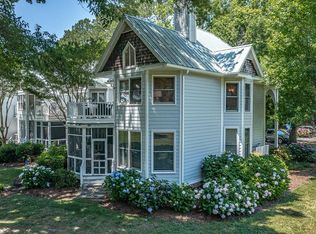 215 Oyster Shell Rd, Deltaville, VA 23043